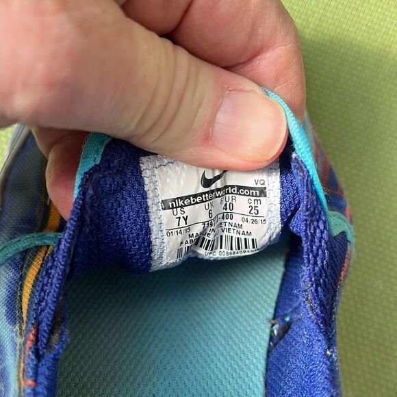 EXCELLENT CONDITION NIKE CANVAS SLIP ON VAN-LIKE SHOES WOMEN’S 9/EURO 40 - Picture 4 of 9